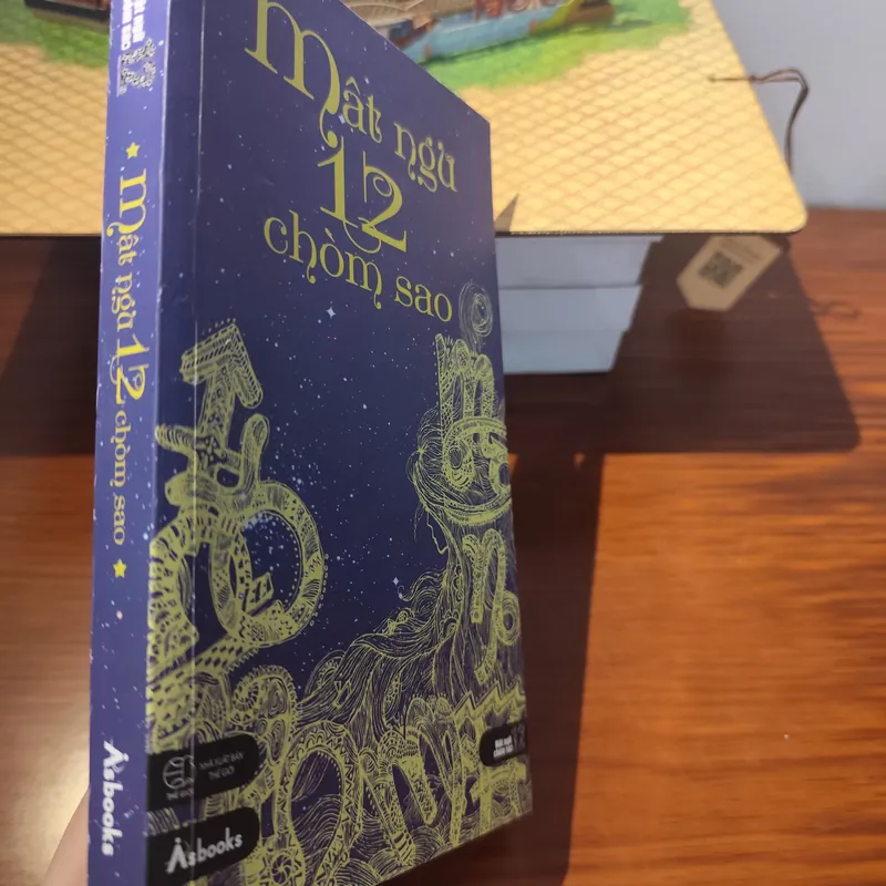 Mật ngữ 12 chòm sao 562246