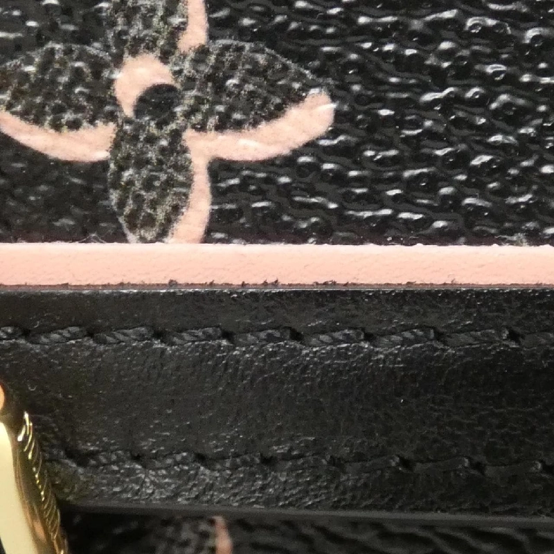 Túi Louis Vuitton Fall For You OnTheGo MM M46154 616589