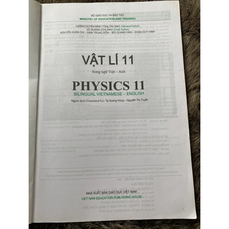 (Song ngữ) Vật Lí 11 song ngữ Việt Anh 603170