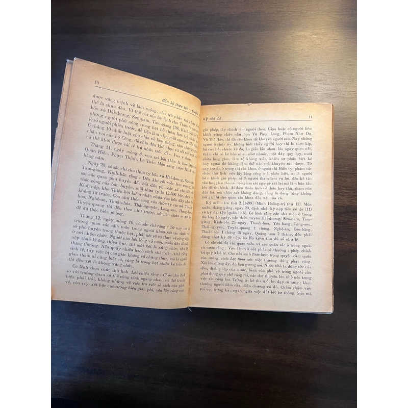 Đại Việt sử ký toàn thư (tập IV) xb 1973 532025