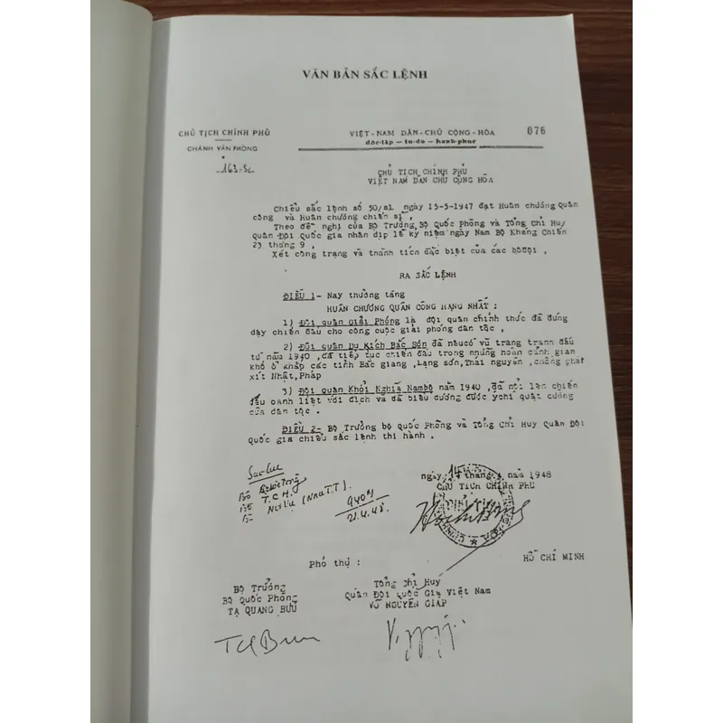 SÁCH LỊCH SỬ KHỞI NGHĨA NAM KỲ 730537