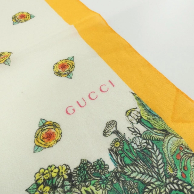 Khăn quàng Gucci 665658 4K101 625267