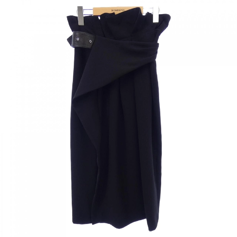 AKIRA NAKA Skirt - Hàng hiệu Authentic 814941