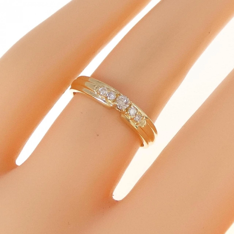 Nhẫn kim cương K18YG 673425