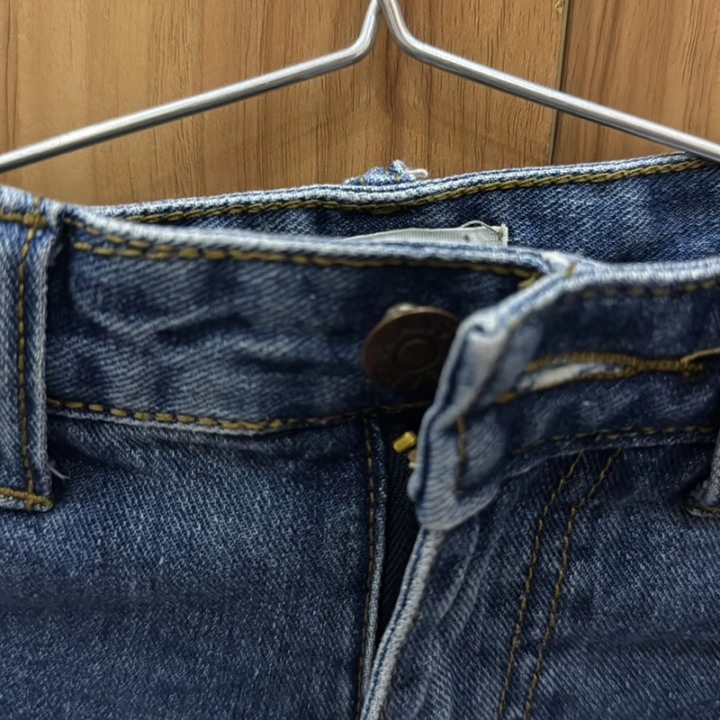 Quần jean đùi nữ size M 509139