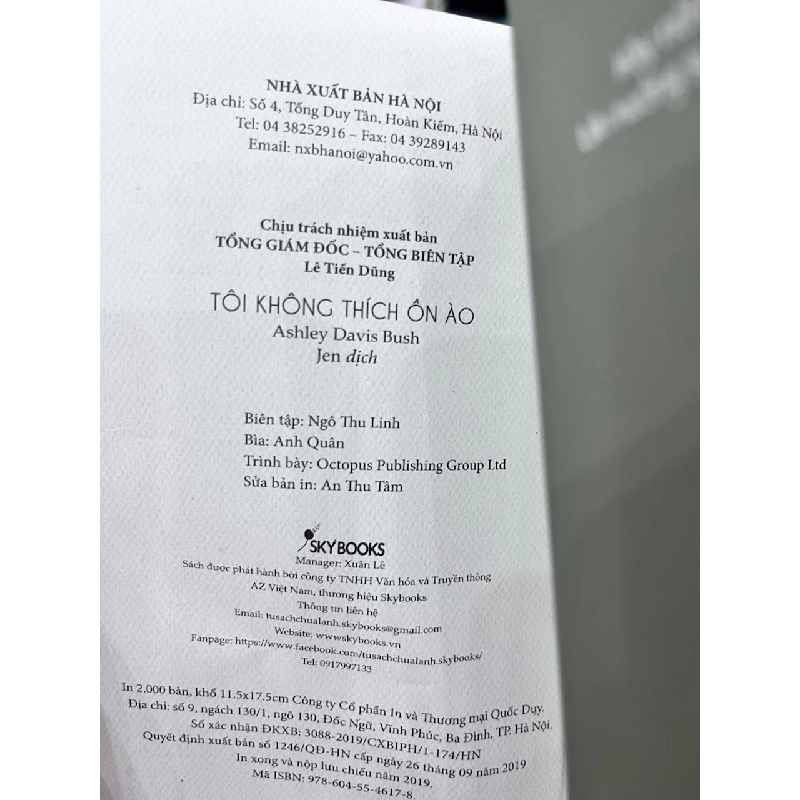 Nhân Chứng Ánh Minh - Nora Roberts 934396