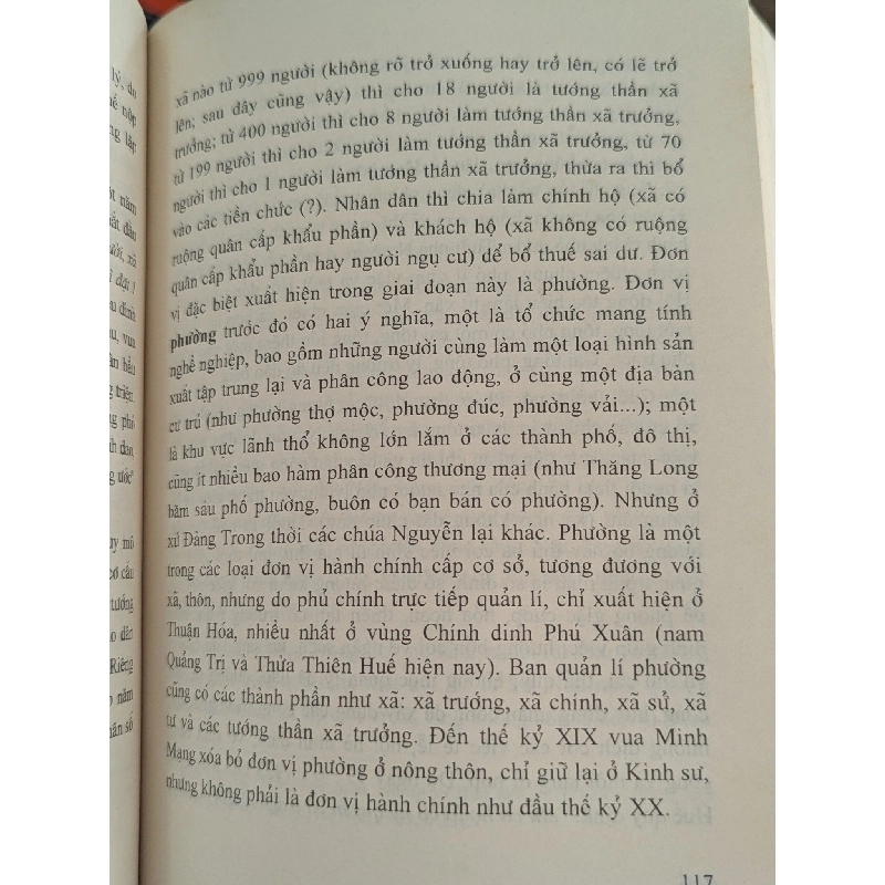 Văn hoá xứ Huế đời sống văn hoá làng xã - Lê Nguyễn Lưu 523601