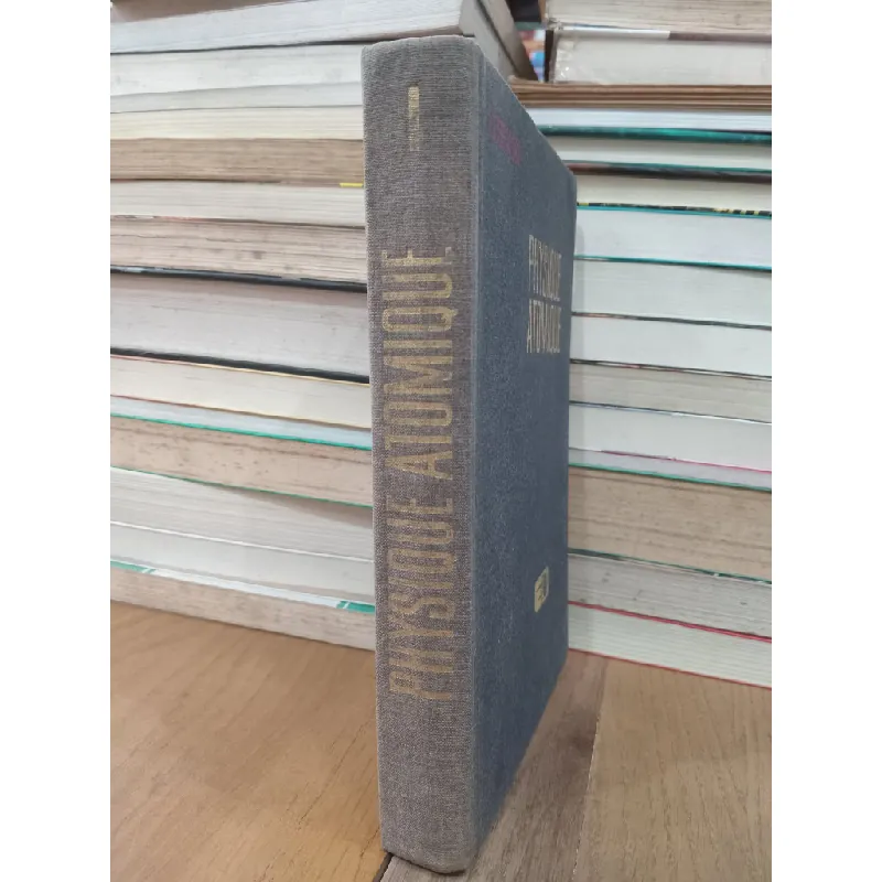 Physique atomique - E. Chpolski 712146