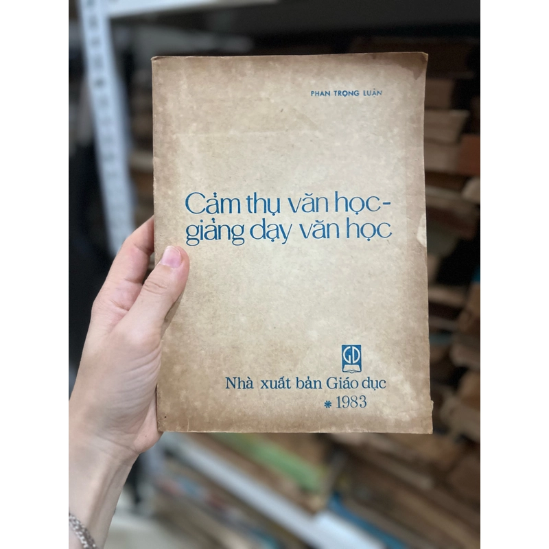 Cảm thuh văn học giảng dạy văn học 1983 476135