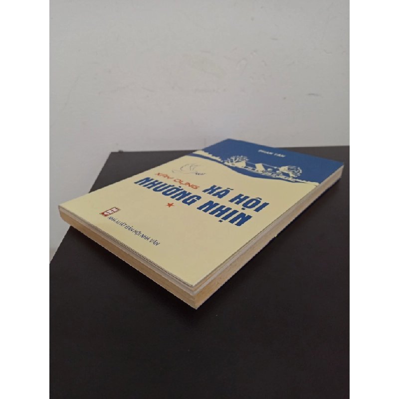 Xây Dựng Xã Hội Nhường Nhịn - Tập 1 (2017) - Phan Tân Mới 80% (ố vàng) HCM.ASB2103 448427