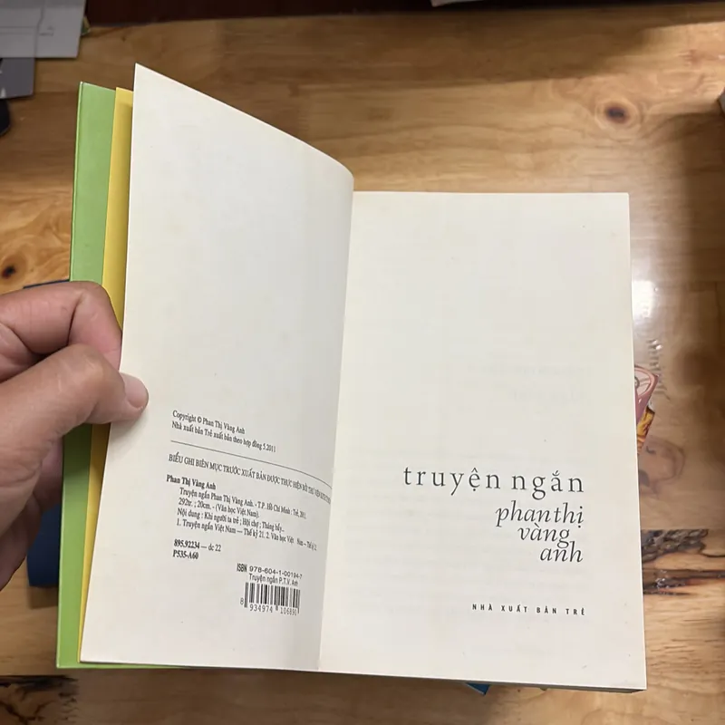 II Truyện Ngắn: Phan Thị Vàng Anh - 2011 700972