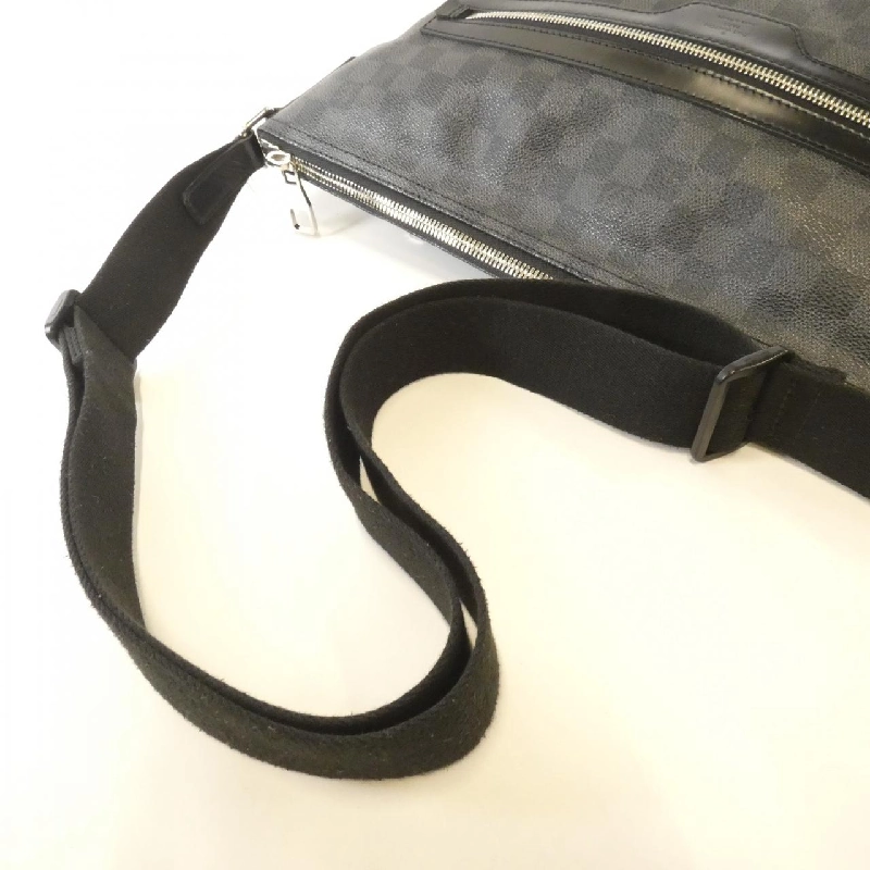 Túi xách vai Louis Vuitton Damier Graphite Mick MM N41106 - Hàng hiệu Chính hãng 776473