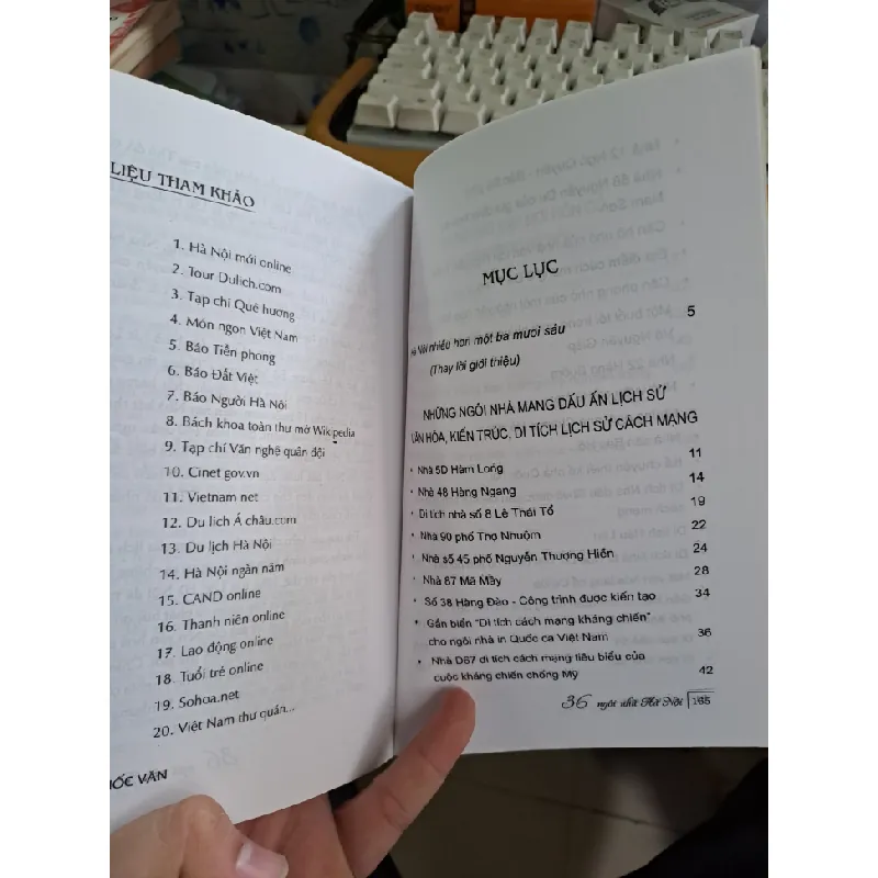 36 ngôi nhà hà nội 2010 mới 90% ố nhẹ Văn học Việt Nam VAVO1709 560211