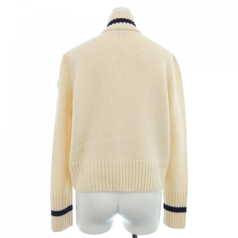 Áo khoác lông vũ MONCLER 638606