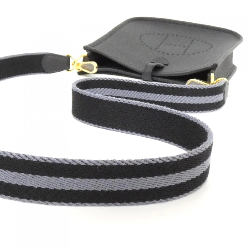 【Sản phẩm chưa sử dụng】Túi đeo chéo Hermes Evelyne Amazon dây ngắn 16cm 610691