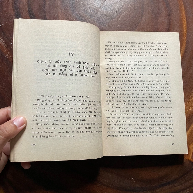 II Tựa sách: Cuộc Hành Trình Năm Ngàn Ngày Đêm (Đường Hồ Chí Minh) - Trường Sơn - 1992 446063
