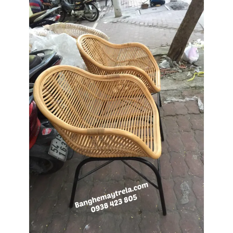 Ghế chân sắt mây 717555