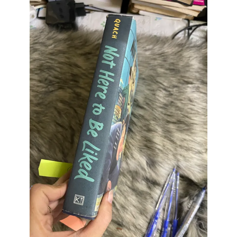 Not hêt to be liked 570969