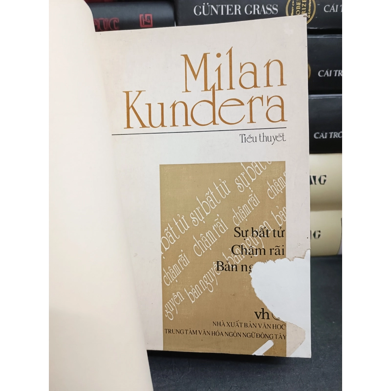 Milan Kundera tuyển tập văn xuôi 463895
