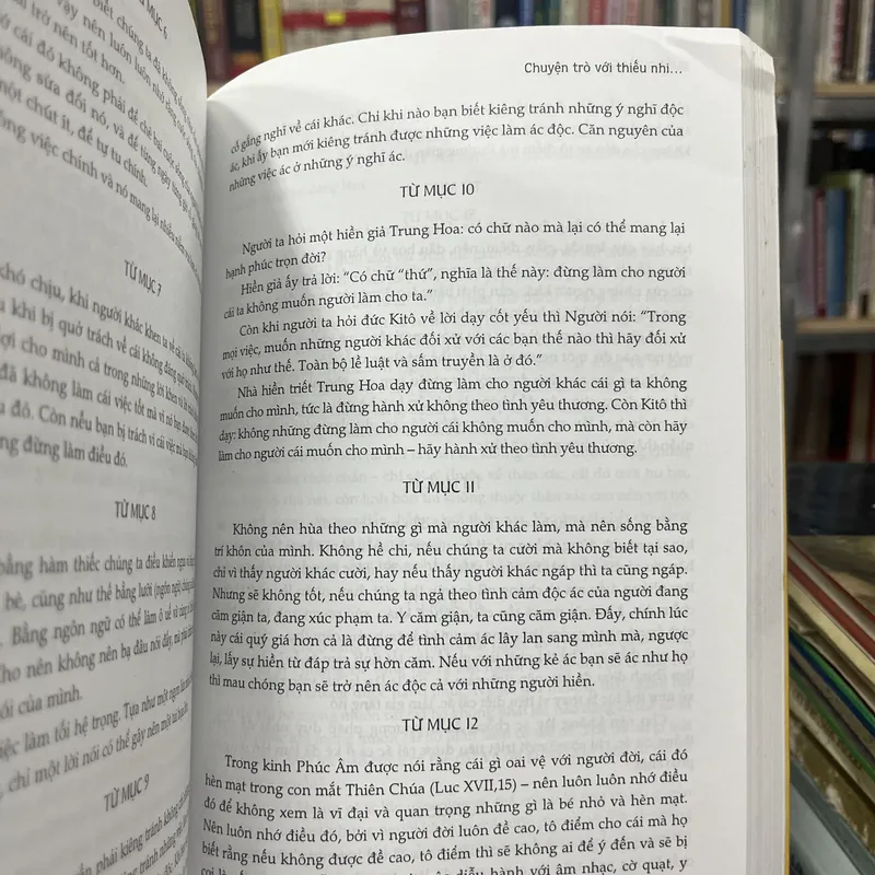 ĐƯỜNG SỐNG VĂN THƯ NGHỊ LUẬN CHỌN LỌC 701003