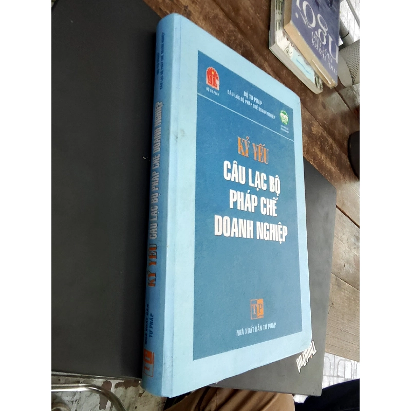 Kỷ yếu: Câu lạc bộ pháp chế doanh nghiệp 1006271