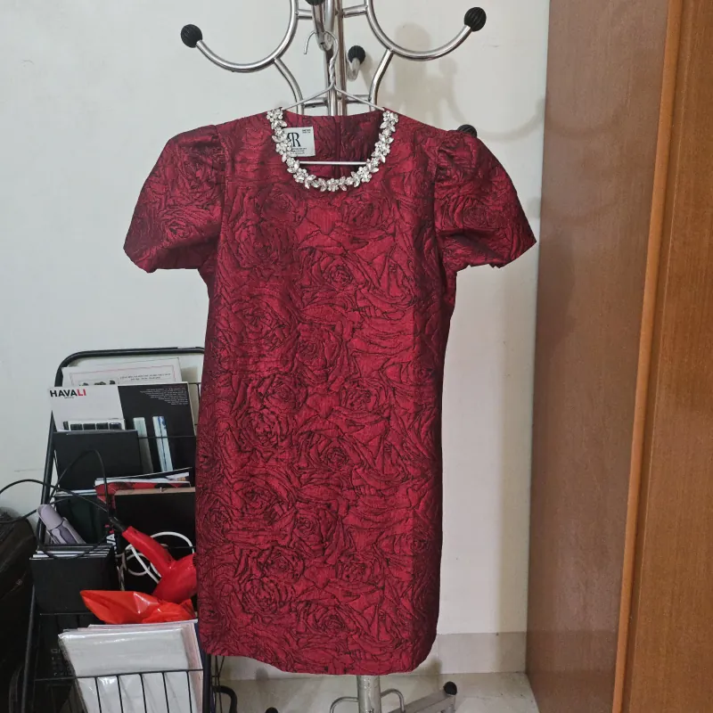 ĐẦM SUÔNG. BRAND: RẬP VIETNAM + ONESIZE. MỚI. Đã xé tag 925523