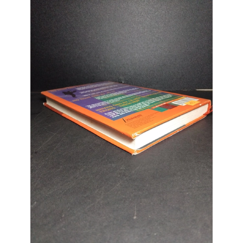 2011 trào lưu trong thập kỷ tới (bìa cứng) mới 80% ố có viết nhẹ vào sách rách trang đầu 2009 HCM1001 Richard Laermer KỸ NĂNG 918566