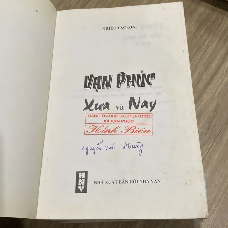 VẠN PHÚC, XƯA VÀ NAY  (XB 2001) 575543