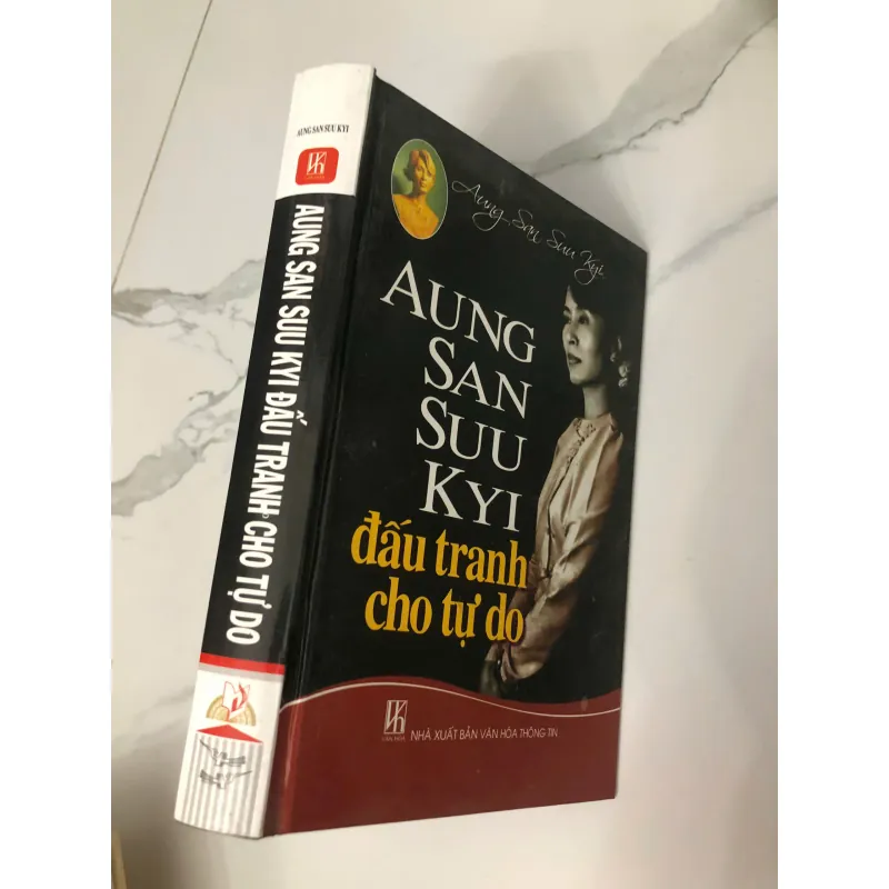 AUNG SAN SUU KYI: ĐẤU TRANH CHO TỰ DO 599243