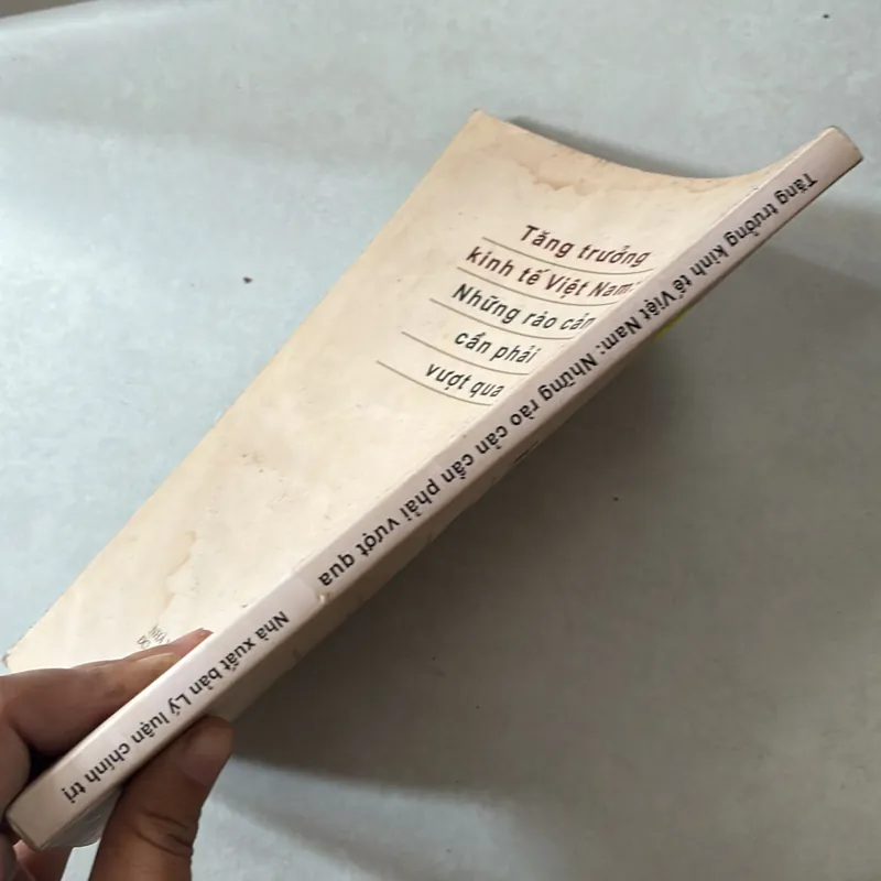 Diễn đàn phát triển Việt Nam 727415