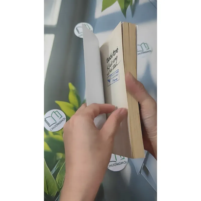 Tuổi Trẻ Khát Vọng Và Nỗi Đau - Rando Kim 961257