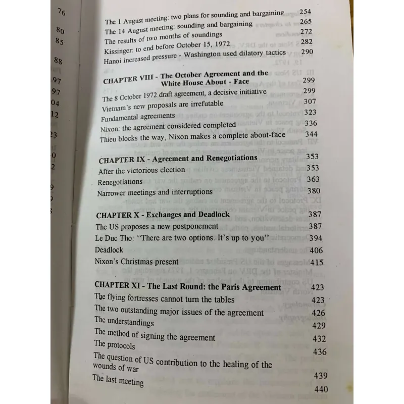 Le Duc Tho - Kissinger - Negotiations In Paris 708051