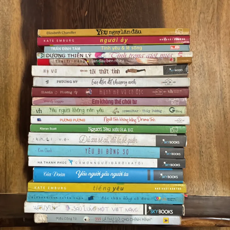 Combo 20 cuốn sách về tình yêu 697404
