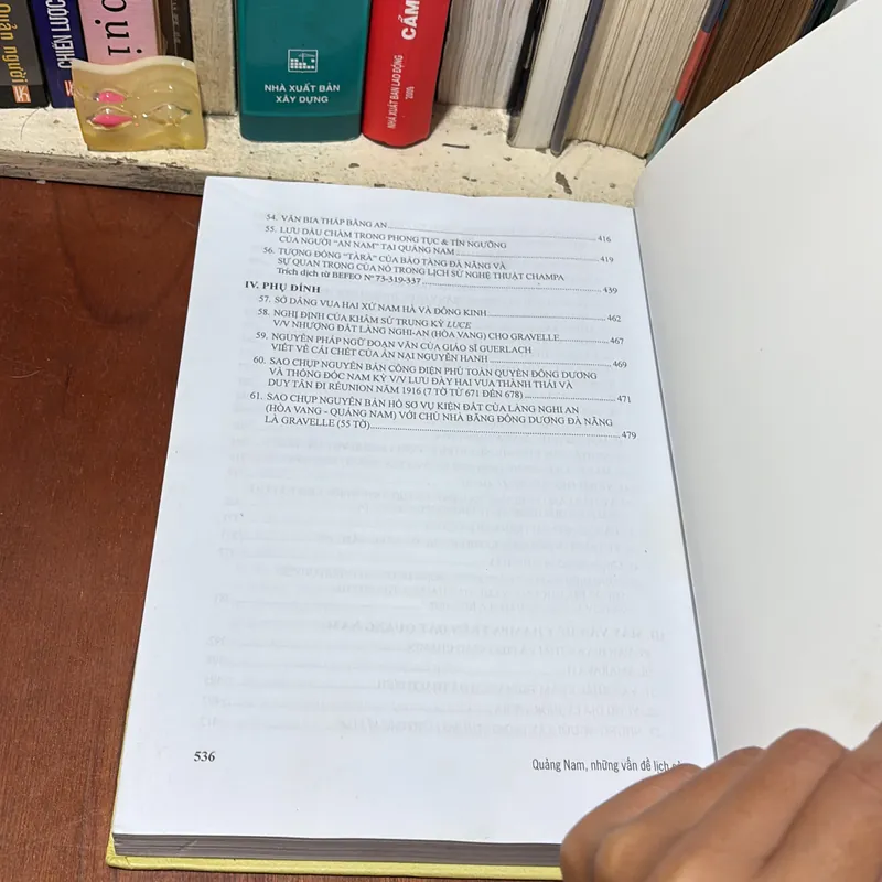 II Sách Hay: Quảng Nam _ Những Vấn Đề Lịch Sử - Nguyễn Duy Sinh - 2013 728548