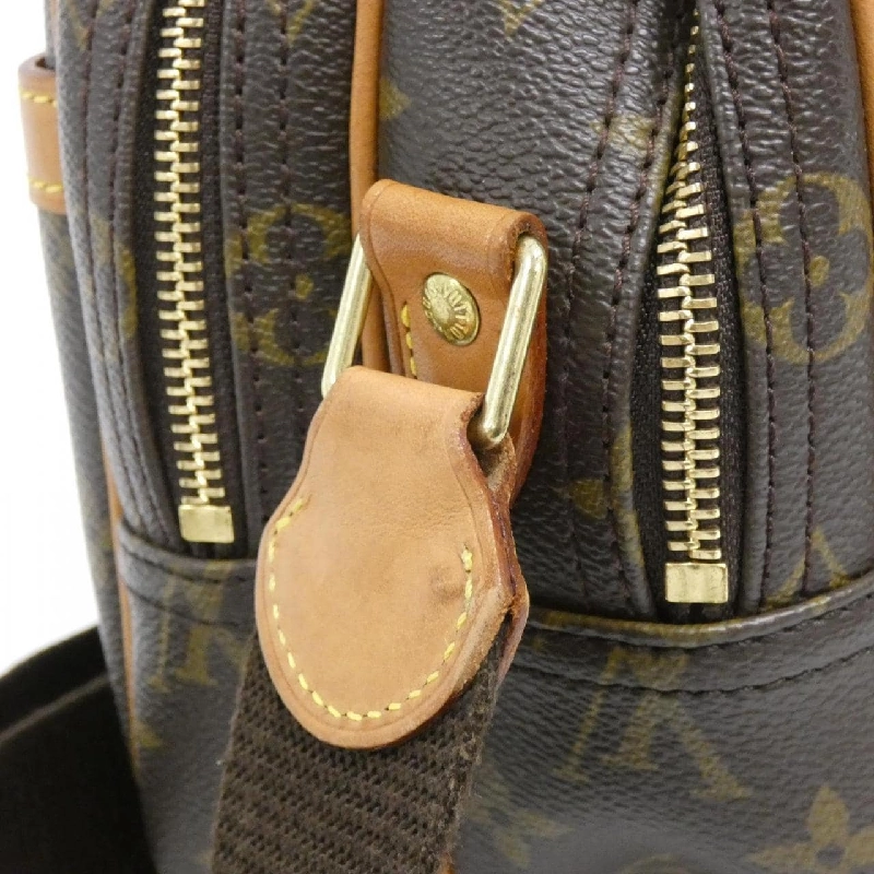 Túi đeo vai Louis Vuitton Monogram Reporter 28cm M45254 610673