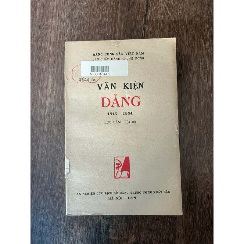 Văn kiện Đảng 1945 - 1954 - Đảng Cộng sản Việt Nam - Ban Chấp hành Trung ương 709537