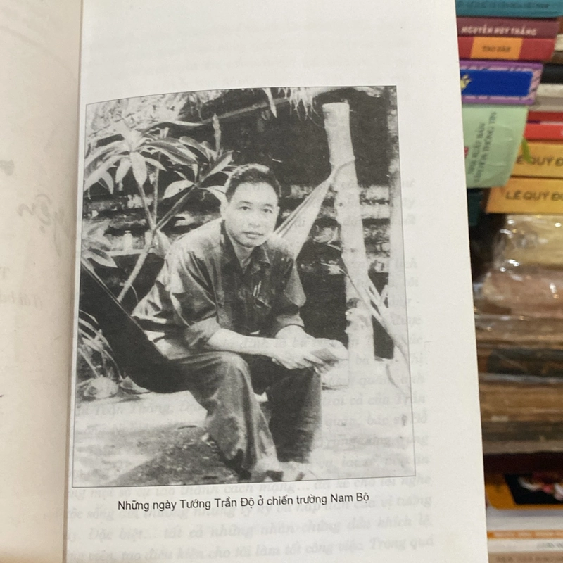 CHUYỆN TƯỚNG ĐỘ (XB 2008) 522692