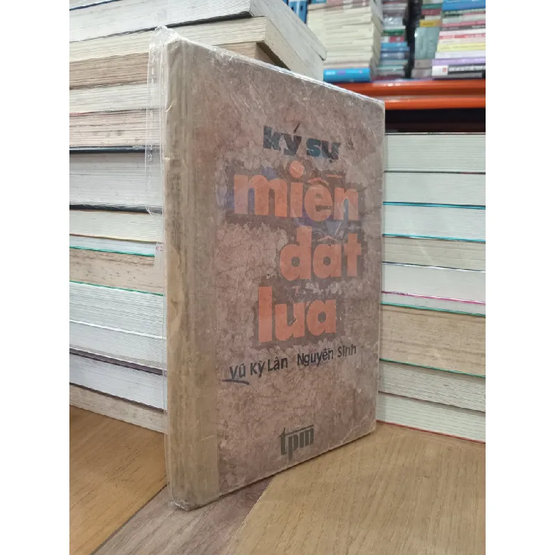 Ký sự miền đất lửa - Vũ Kỳ Lân, Nguyễn Sinh 694361