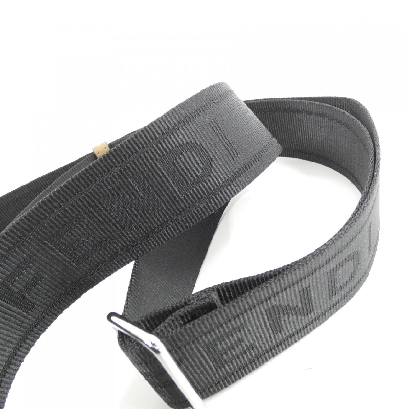 【Sản phẩm mới】 Túi đeo chéo Fendi Camera Case 7M0286 AJF8 614033