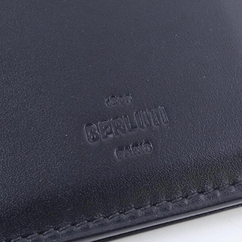 Berluti サンタルスクリットレザージップロング WALLET - Hàng hiệu Authentic 906612