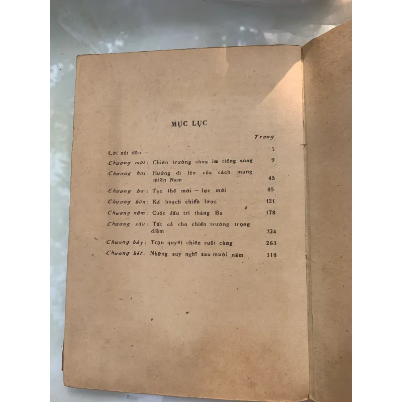 NHỮNG NĂM THÁNG QUYẾT ĐỊNH - HOÀNG VĂN THÁI 937163