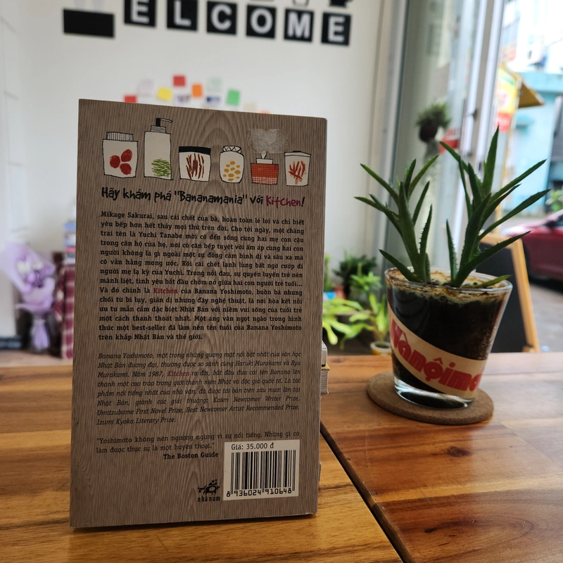 [Sách cũ] Kitchen - Banana Yoshimoto 460148