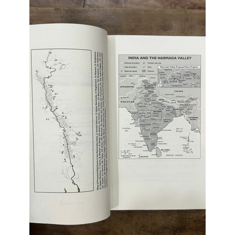 Power Politics - Arundhati Roy 734879