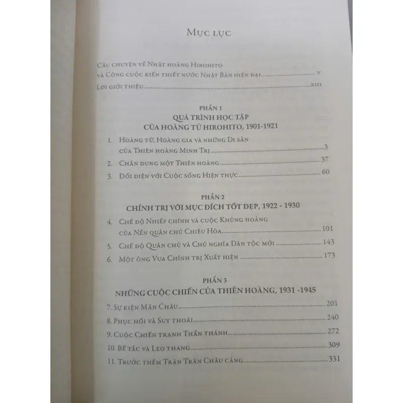 NHẬT HOÀNG HIROHITO VÀ CÔNG CUỘC KIẾN THIẾT NƯỚC NHẬT HIỆN ĐẠI - HERBERT P. BIX 1033491