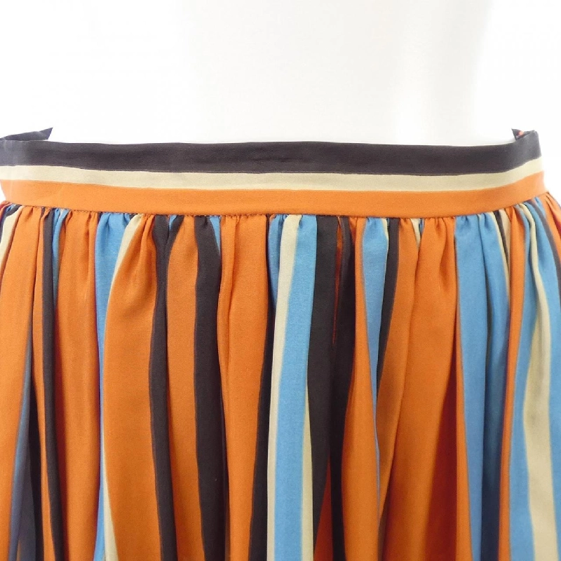 Chân váy PRADA P105U S221 103T - Hàng hiệu Chính hãng 815042