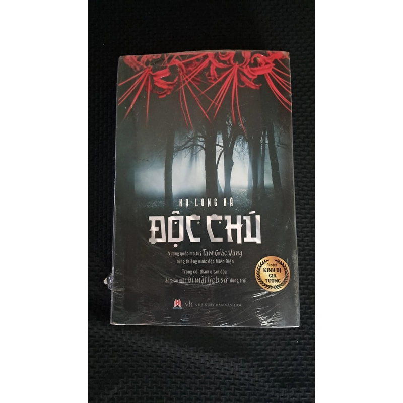Độc chú - Hạ Long Hà 466326