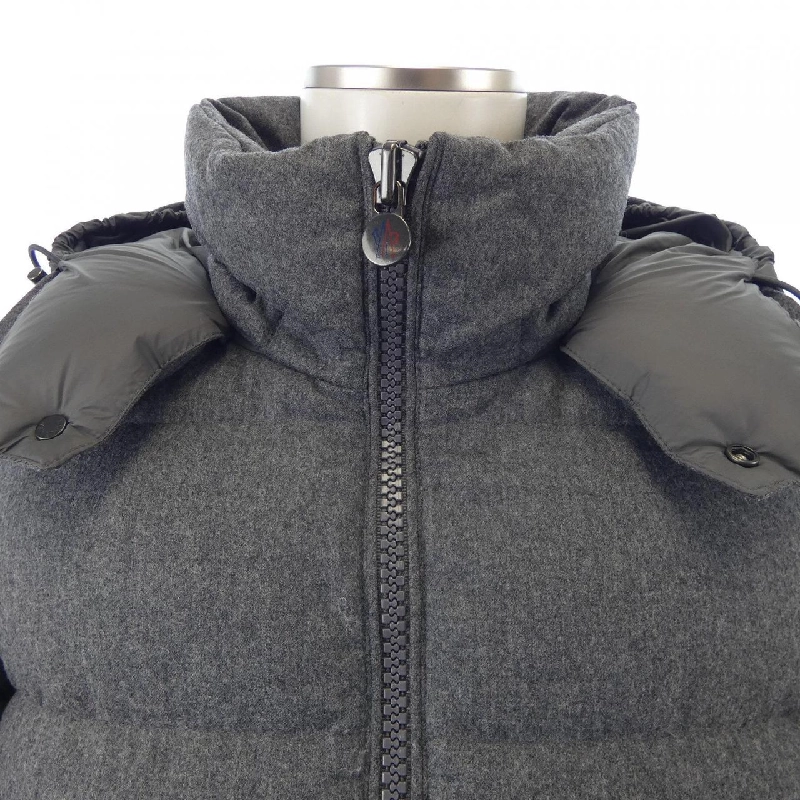 Áo khoác lông vũ MONCLER - Hàng hiệu Chính hãng 894862