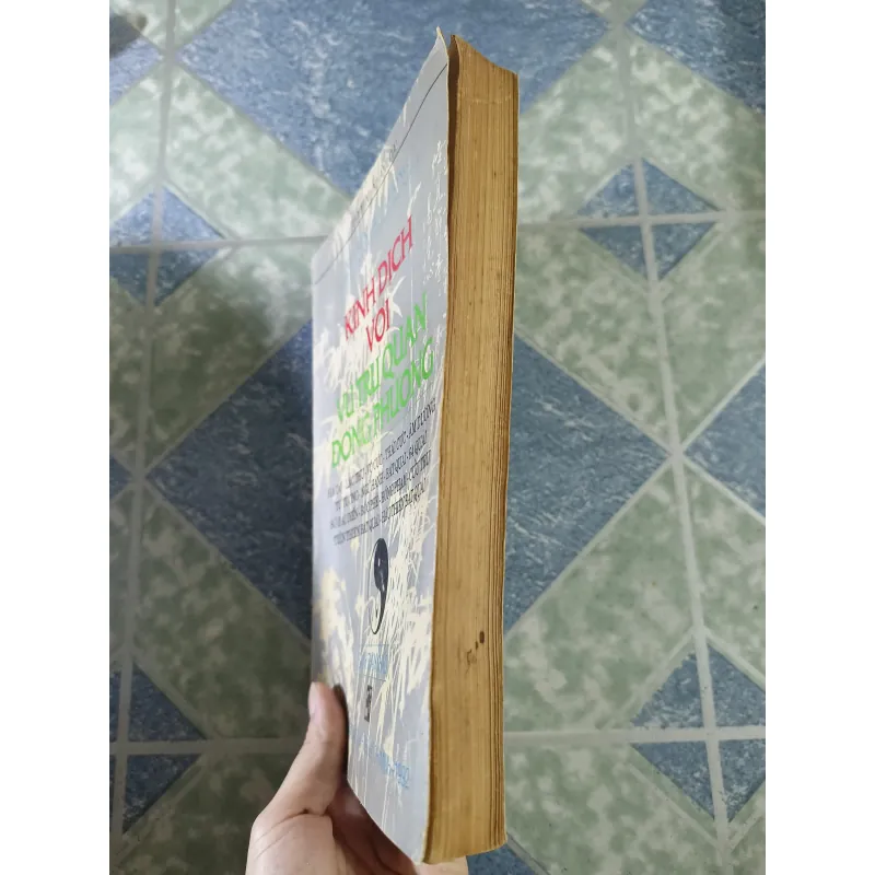 Kinh dịch với vũ trụ quan Đông Phương - Nguyễn Hữu Lương 674184