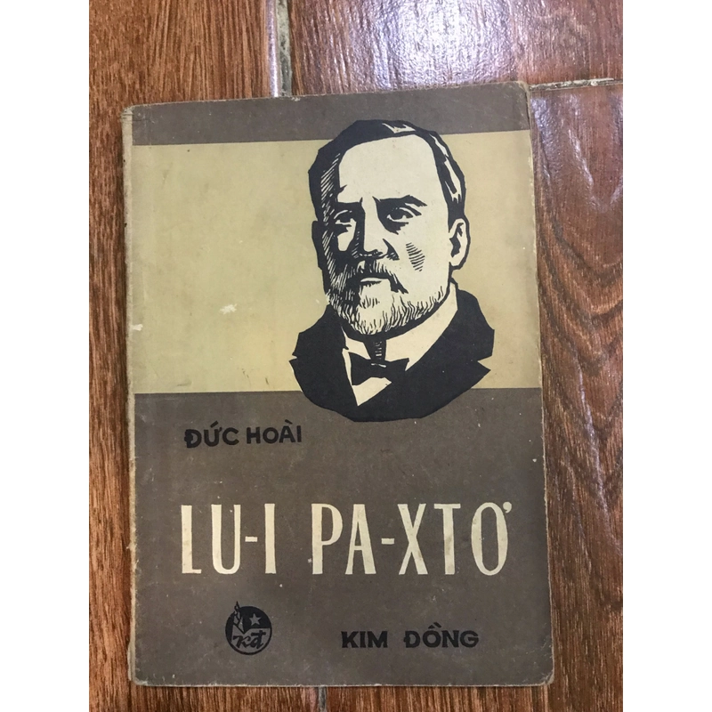 Nhà Bác Học Lu-I-Pa-Xtơ (o5) 478058