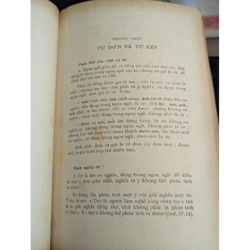 Khảo luận về ngữ pháp việt nam - Trương Văn Chình và Nguyễn Hiến Lê 713607